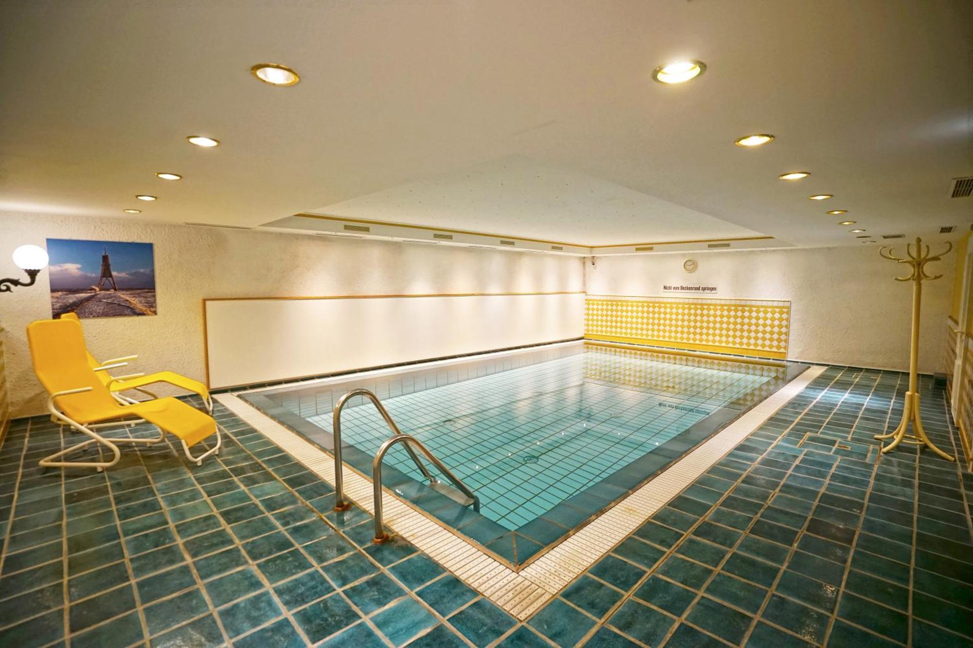 Hotel Appartement Landhaus Stutzi - Hotel Strandperle Куксгафен Екстер'єр фото